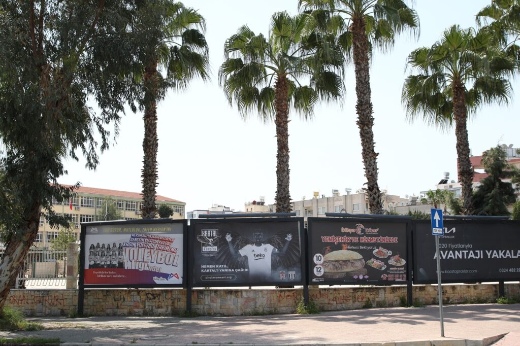 Bırakmam Seni’ bağış kampanyasına destek olarak takımının yanında olduğunu göstermişti.