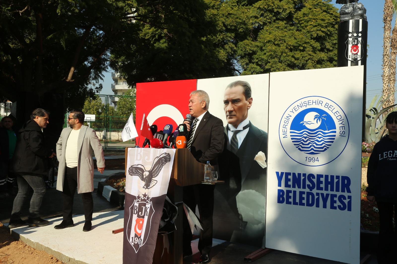 Beşiktaş 100.Yıl parkımız hayırlı olsun.