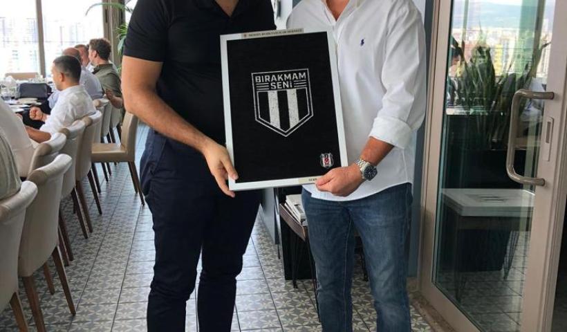MERSİN BEŞİKTAŞLILAR DERNEĞİ YENİ ÜYELERİ DİVAN OTELDE DÜZENLENEN ÖĞLE YEMEĞİNDE BİR ARAYA GELDİ