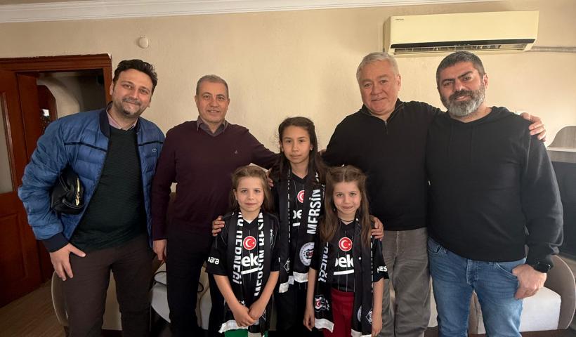 Mersin Beşiktaşlılar Derneği olarak Mersin Toroslar ilçesinde yaşayan Buğlem Jade KÖSE’ye sürpriz doğum günü kutlaması yaptık. 