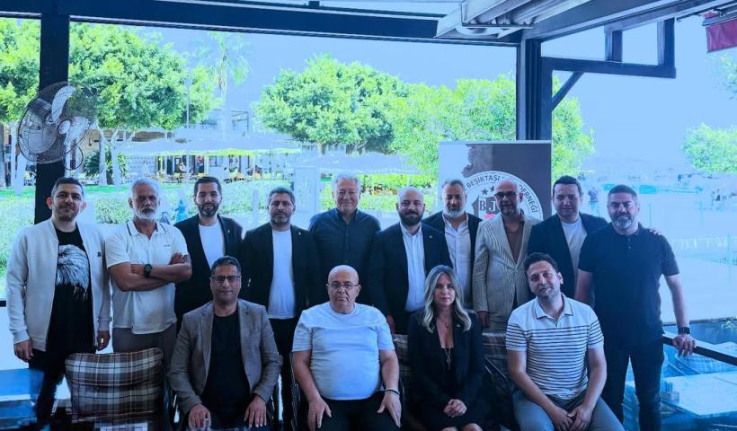 Beşiktaş JK Denetleme Kurulu Başkanı Gökhan Tiryaki ve Sicil Kurulu Başkanı Sefa Bağcı ile beraberindeki üyeleri Dernek olarak sabah kahvaltısında ağırladık. Kendilerine yaptıkları nazik ziyaretten dolayı çok teşekkür ederiz