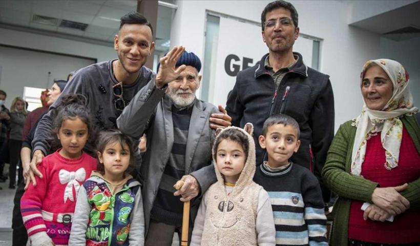 Beşiktaşlı Josef de Souza’dan Deprem Bölgesine Destek Ziyaret